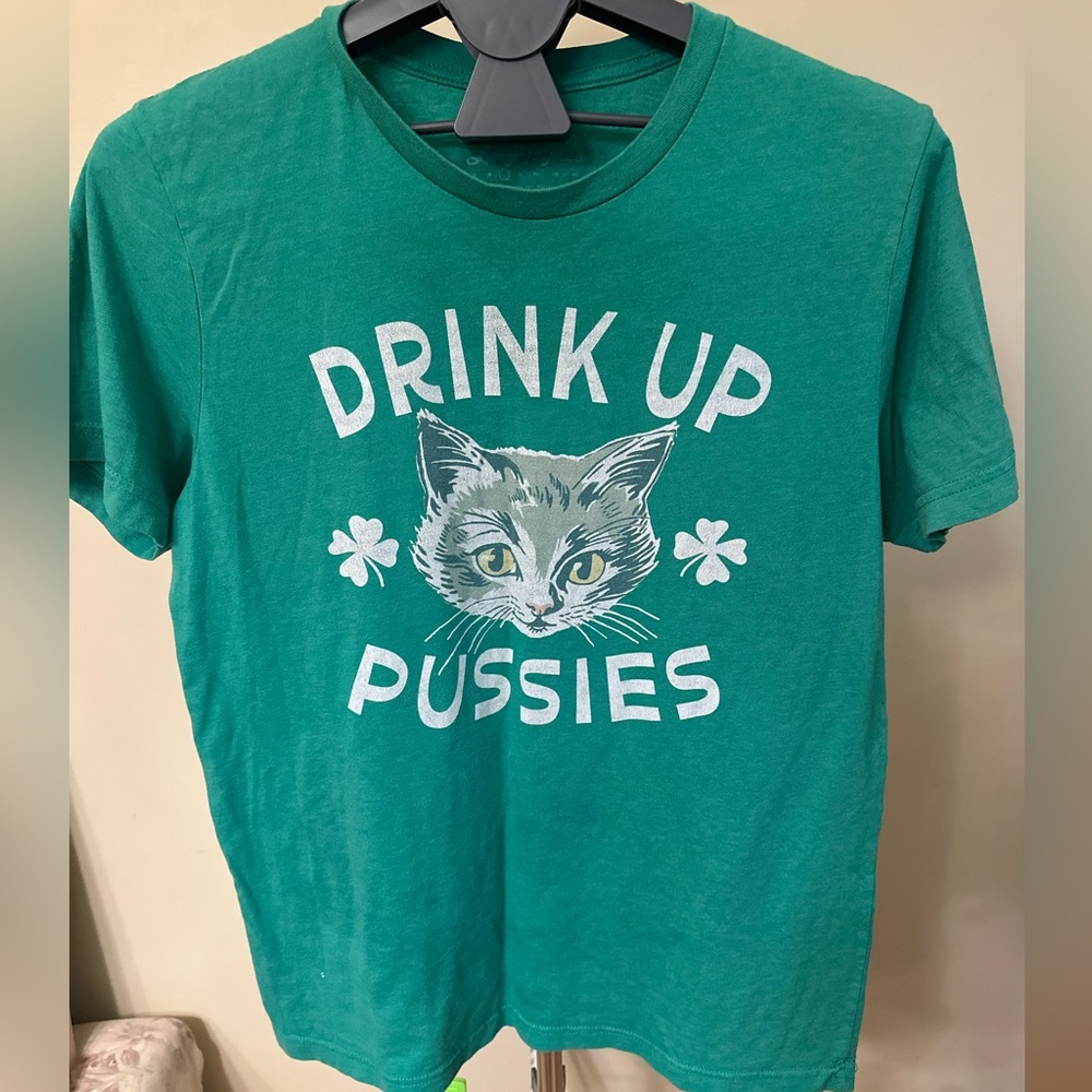 Lucky Jaynes Green Cat Graphic Tee - 'Drink Up'